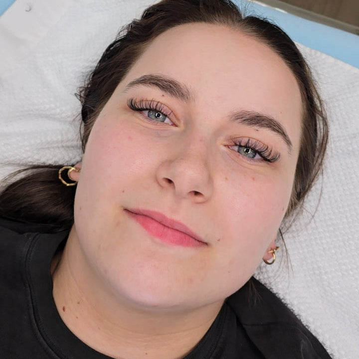 Student lash work during training